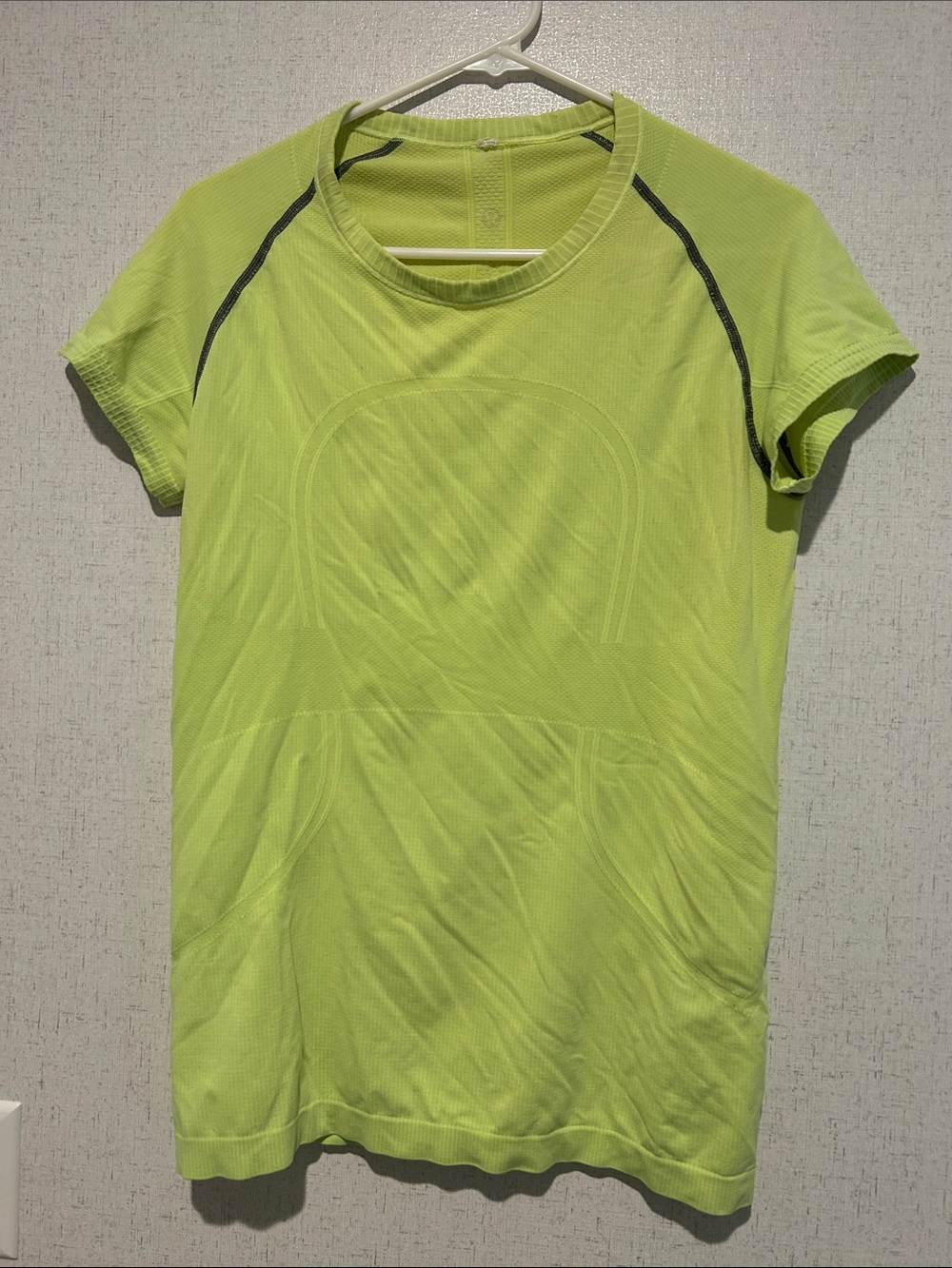 Women’s Lime Short-Sleeve Lululemon Swiftly Tech